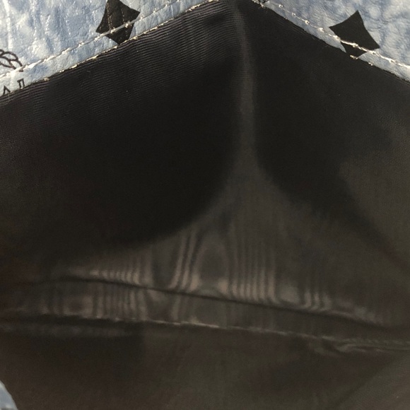 MCM Envelope Pouch Clutch Blue Visetos, new in box, authentic - Picture 9 of 10